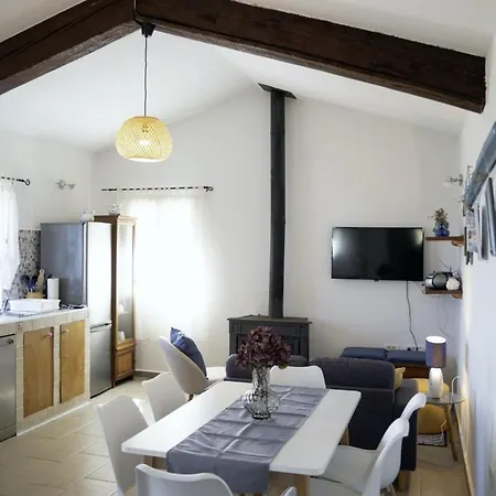 Holiday home Roinizza In Prtlog