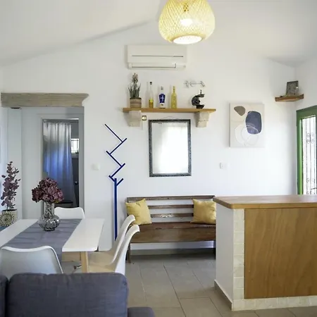 Roinizza In Prtlog Holiday home