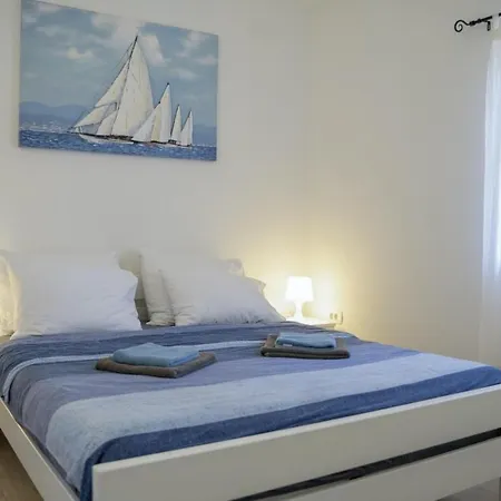 Ferienhaus Roinizza In Prtlog Labin (Istria)